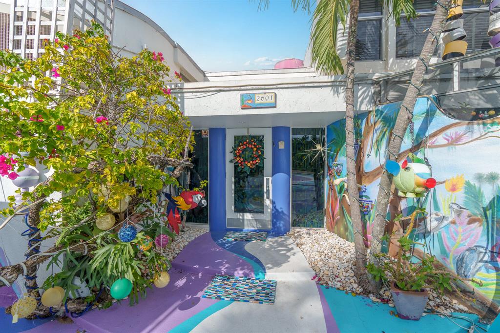 VENETIAN ISLES 1ST SEC - Residential