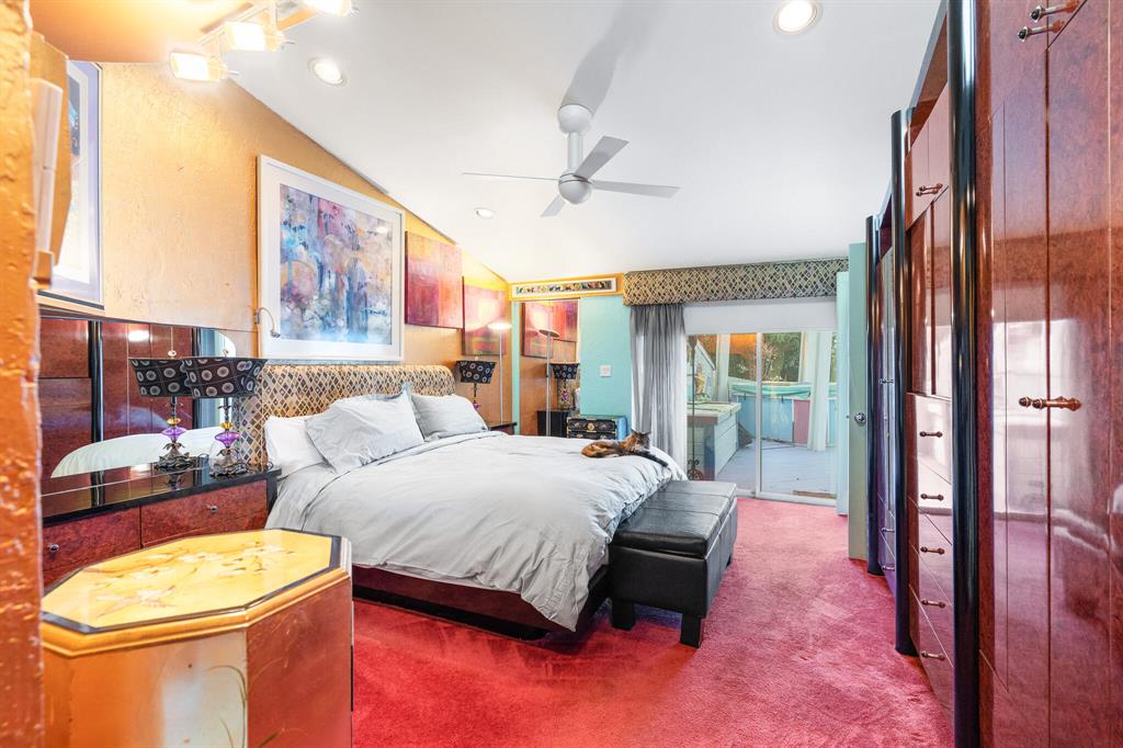 VENETIAN ISLES 1ST SEC - Residential