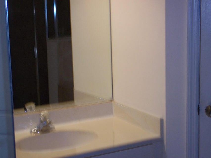 PORT ST LUCIE SECTION 5 - Residential Lease