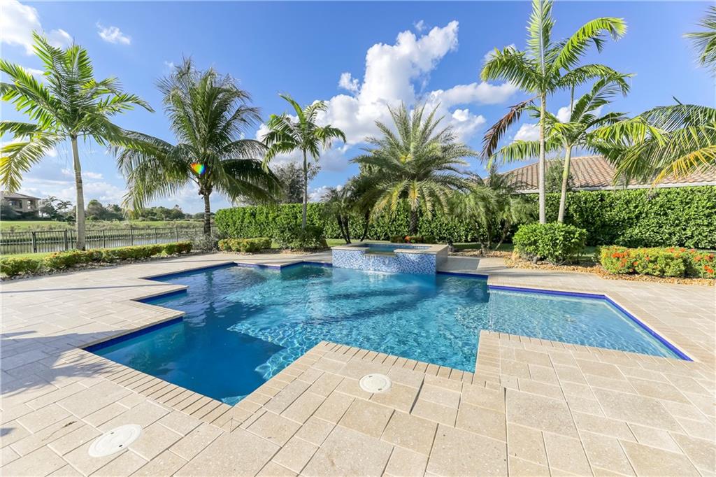 Parkland Golf & Country C - Residential