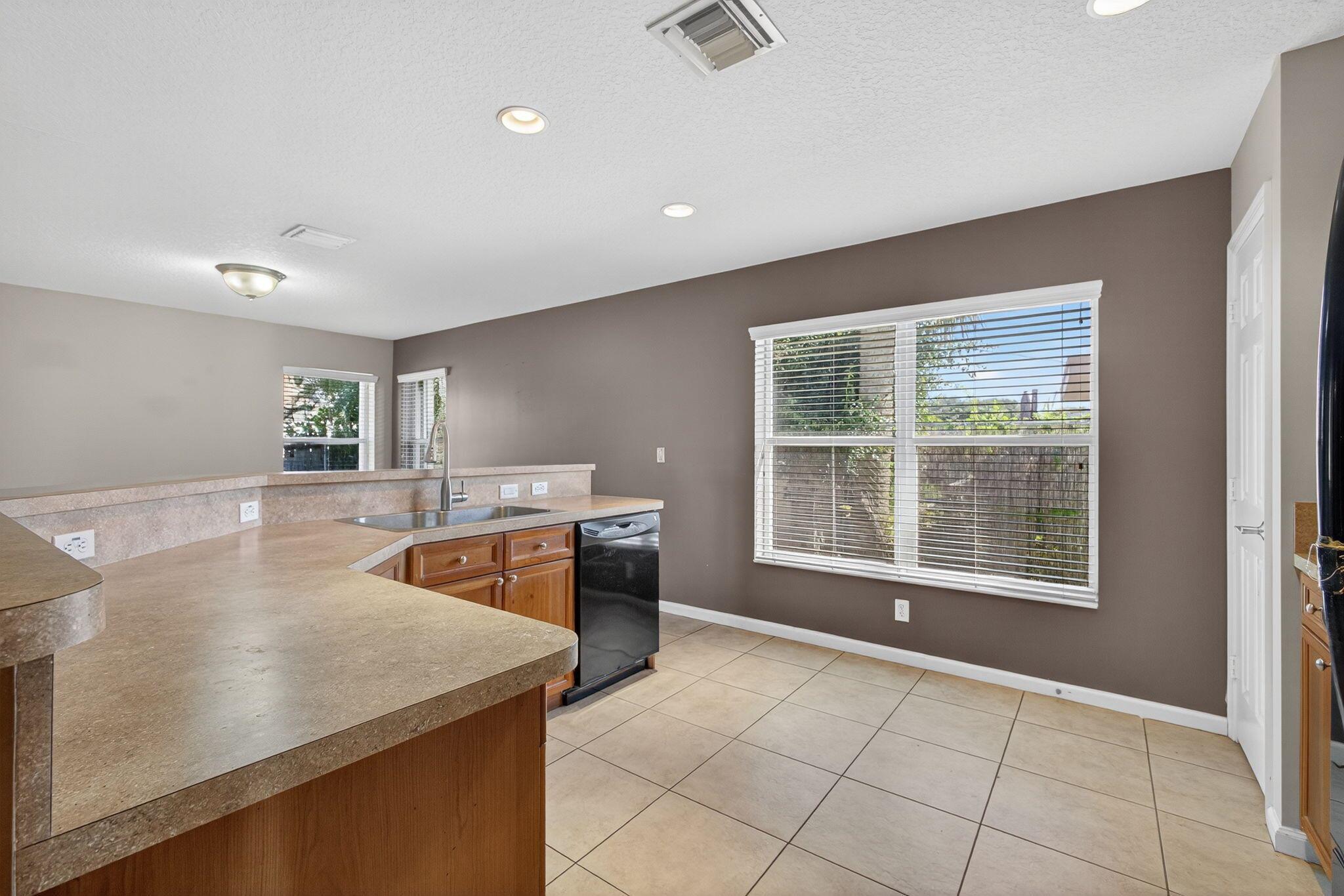 PALM BEACH GARDENS ESTATE - Residential