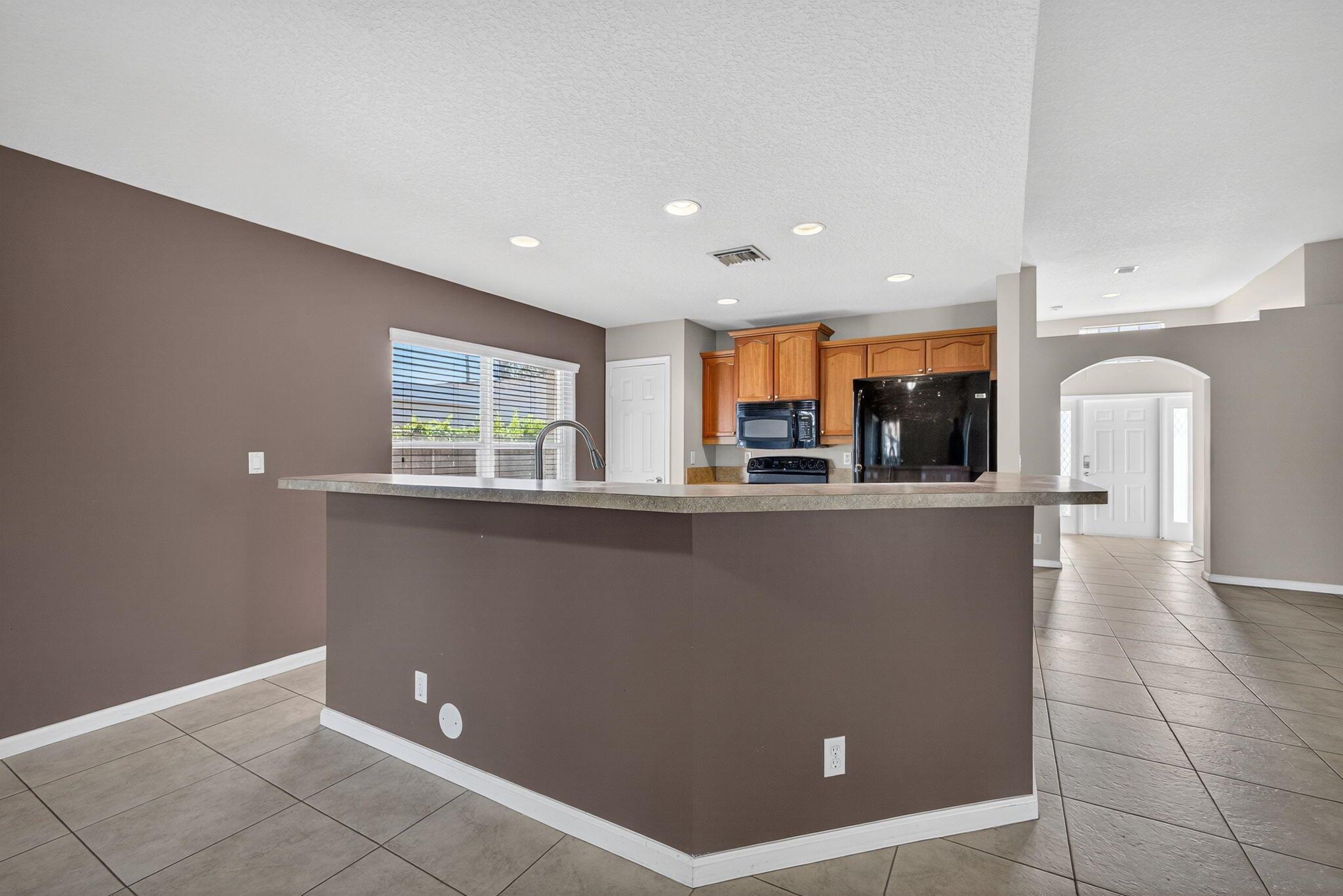 PALM BEACH GARDENS ESTATE - Residential