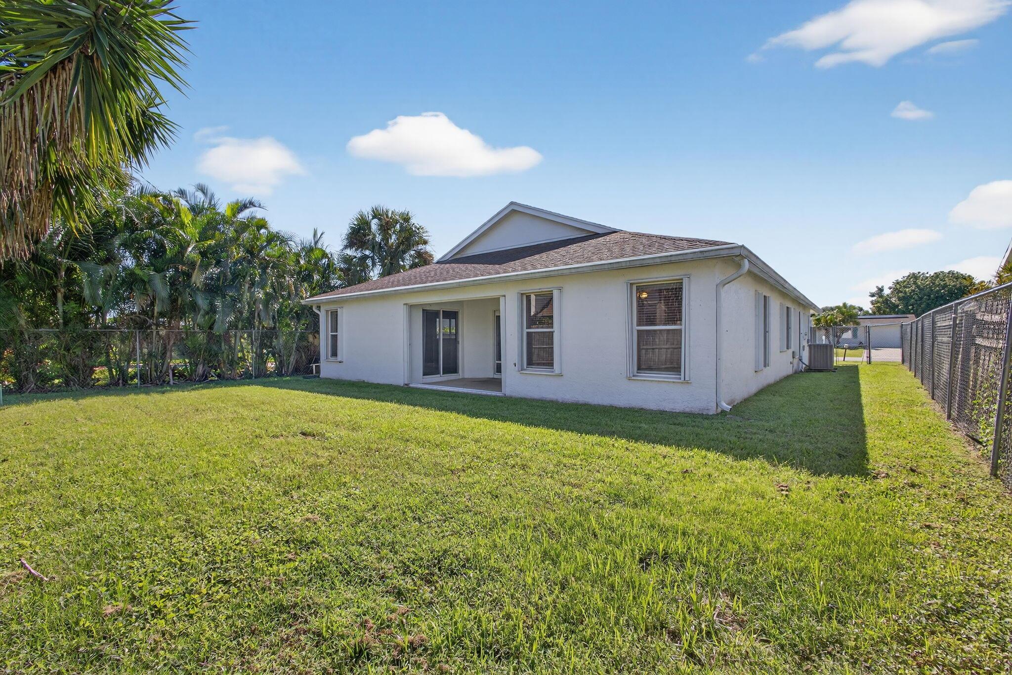PALM BEACH GARDENS ESTATE - Residential