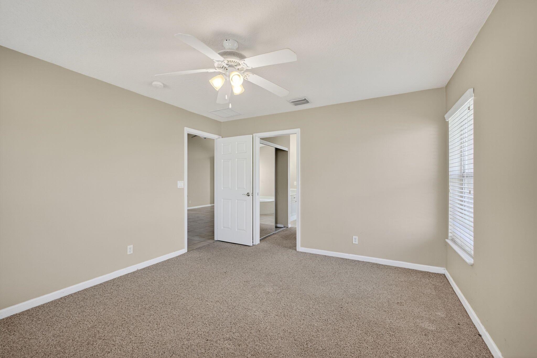 PALM BEACH GARDENS ESTATE - Residential