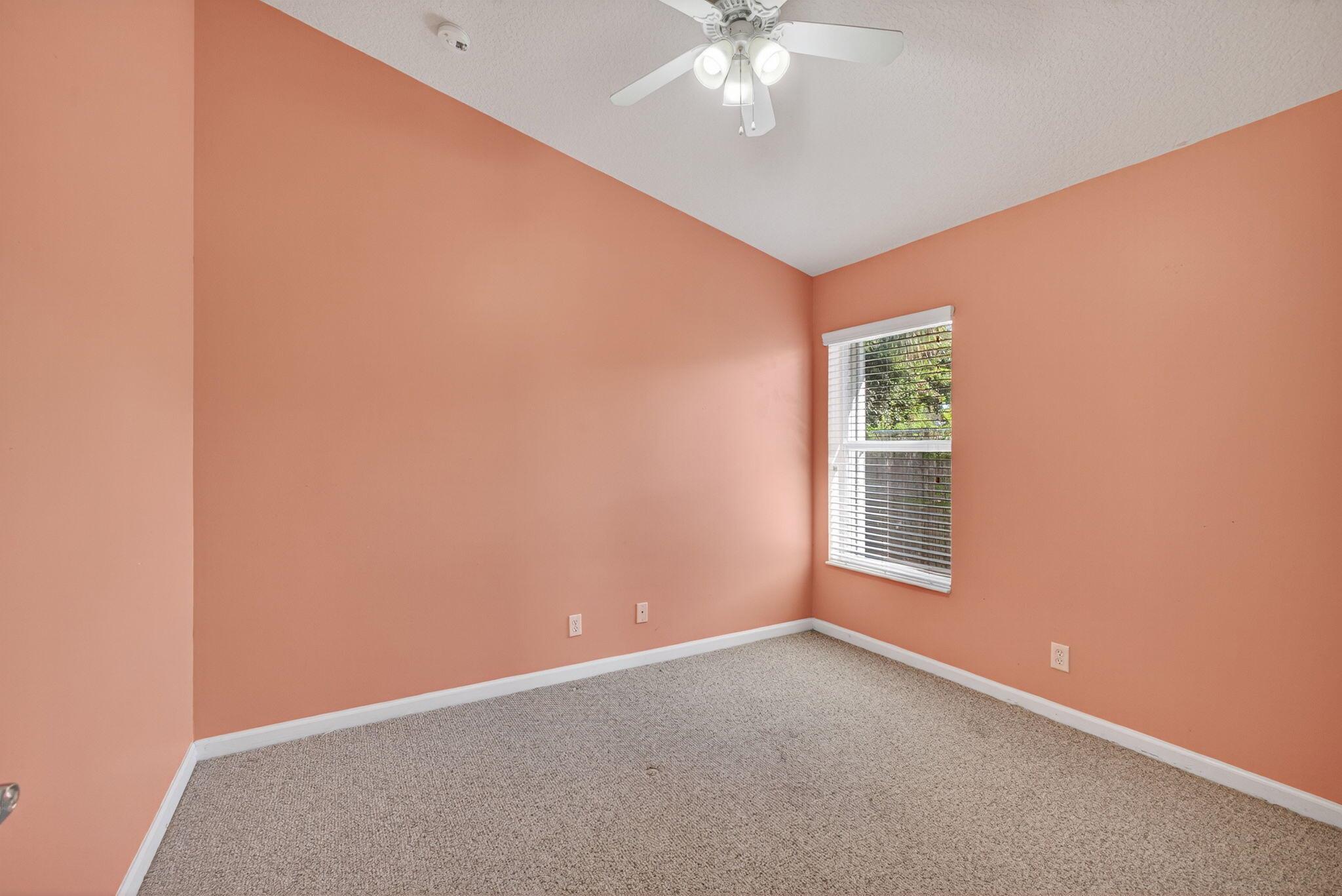 PALM BEACH GARDENS ESTATE - Residential