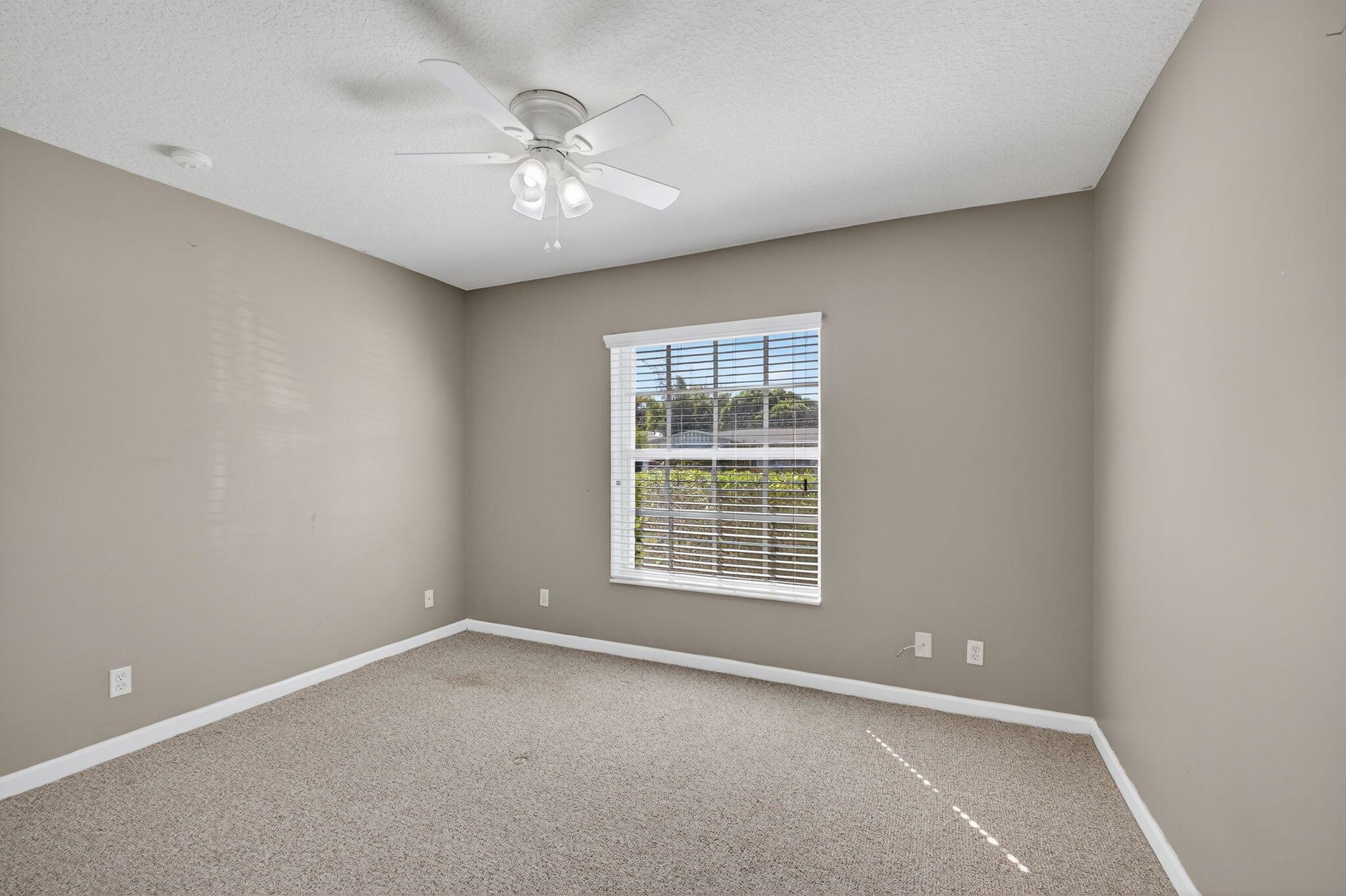 PALM BEACH GARDENS ESTATE - Residential