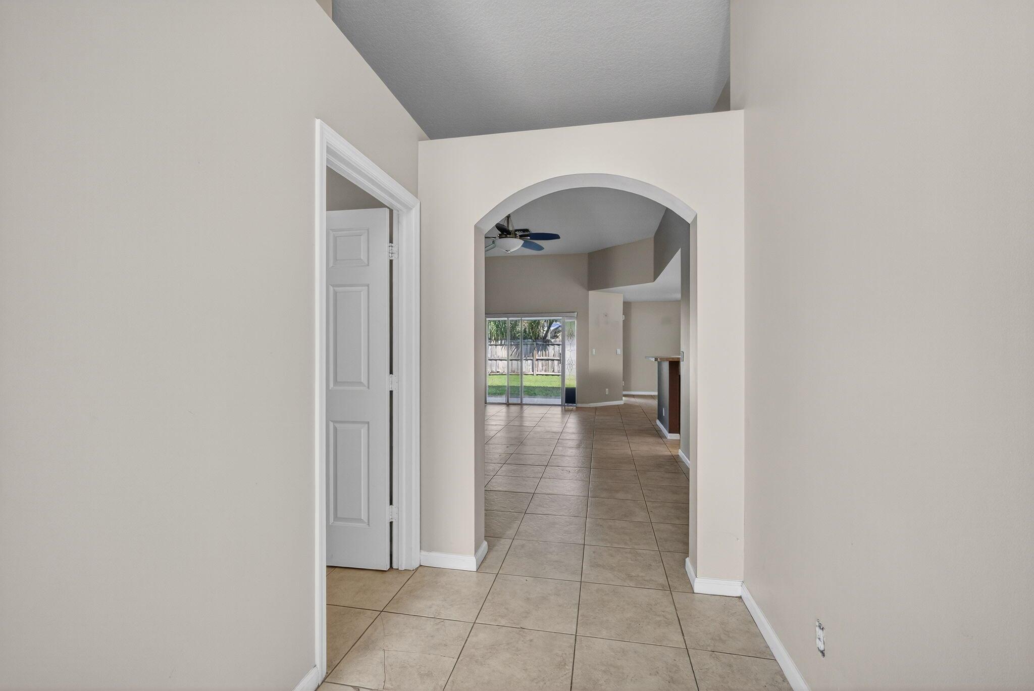 PALM BEACH GARDENS ESTATE - Residential