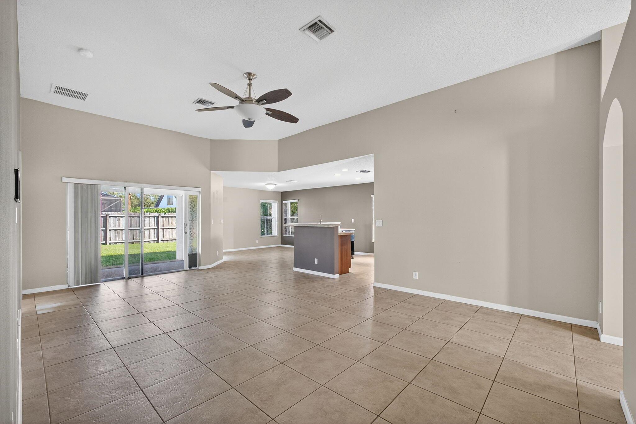 PALM BEACH GARDENS ESTATE - Residential