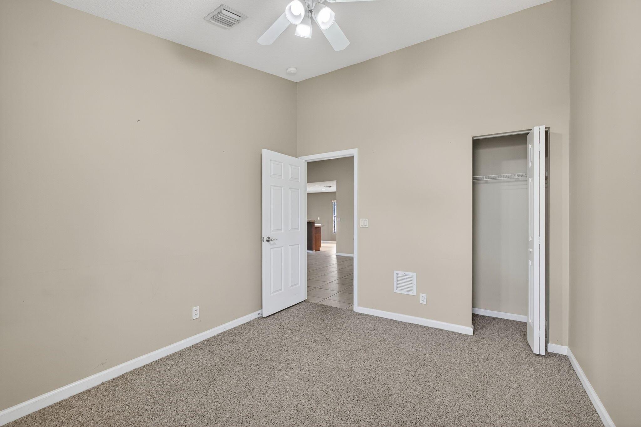 PALM BEACH GARDENS ESTATE - Residential