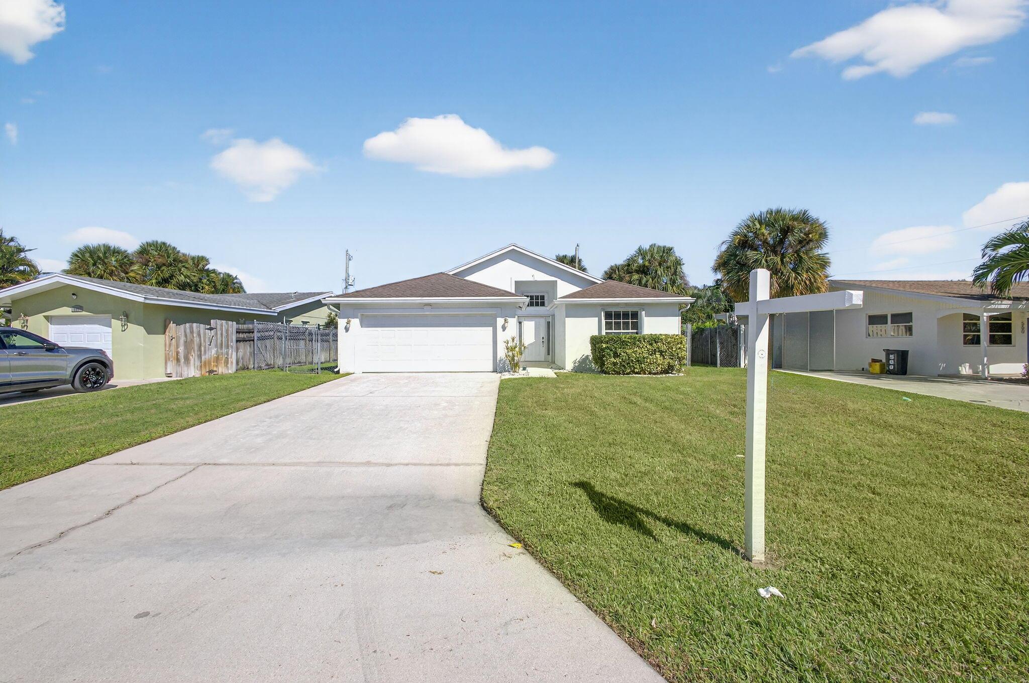 PALM BEACH GARDENS ESTATE - Residential