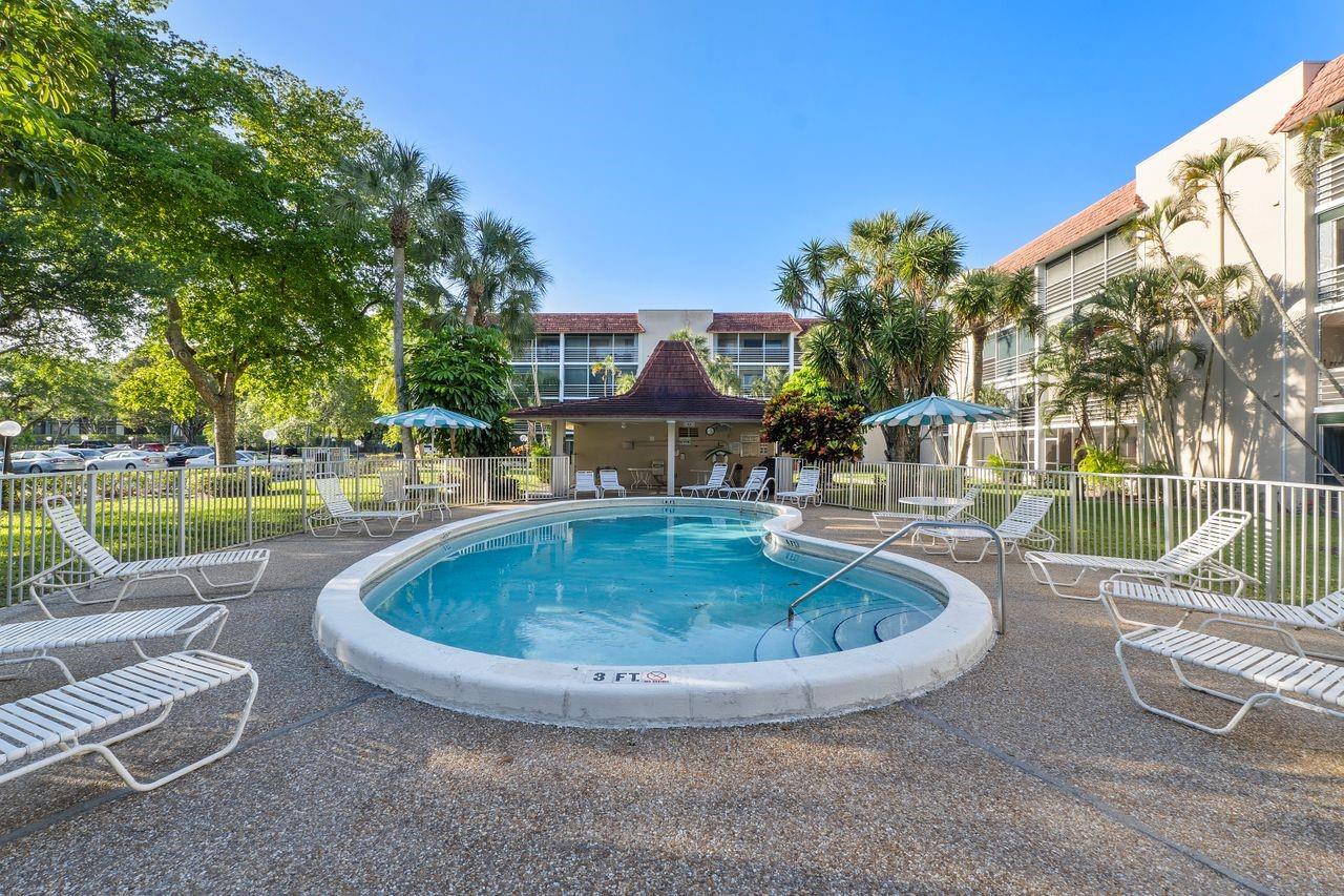 Las Vistas - Residential