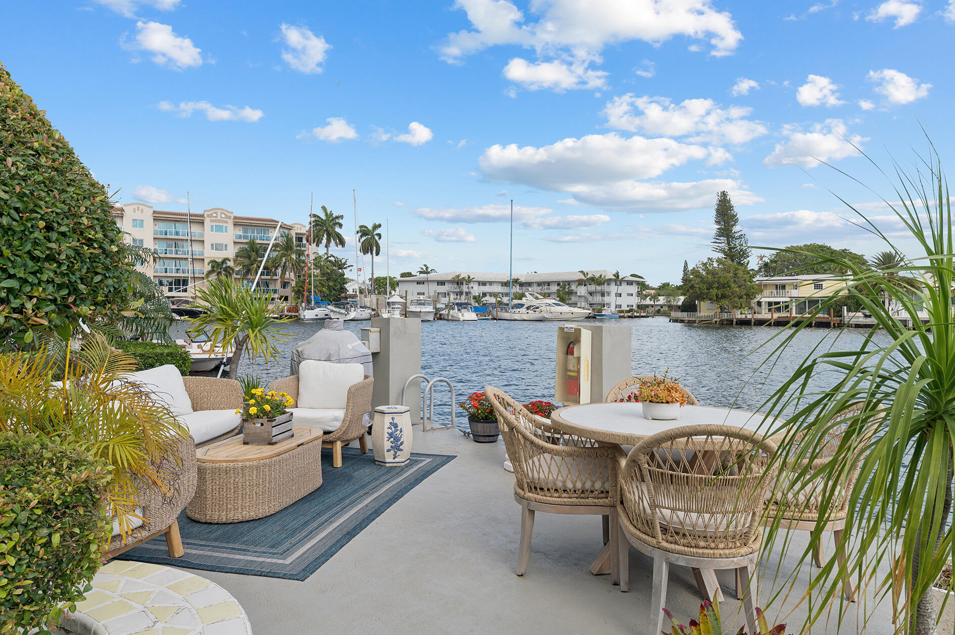 OASIS-NURMI ISLE CO-OP - Residential