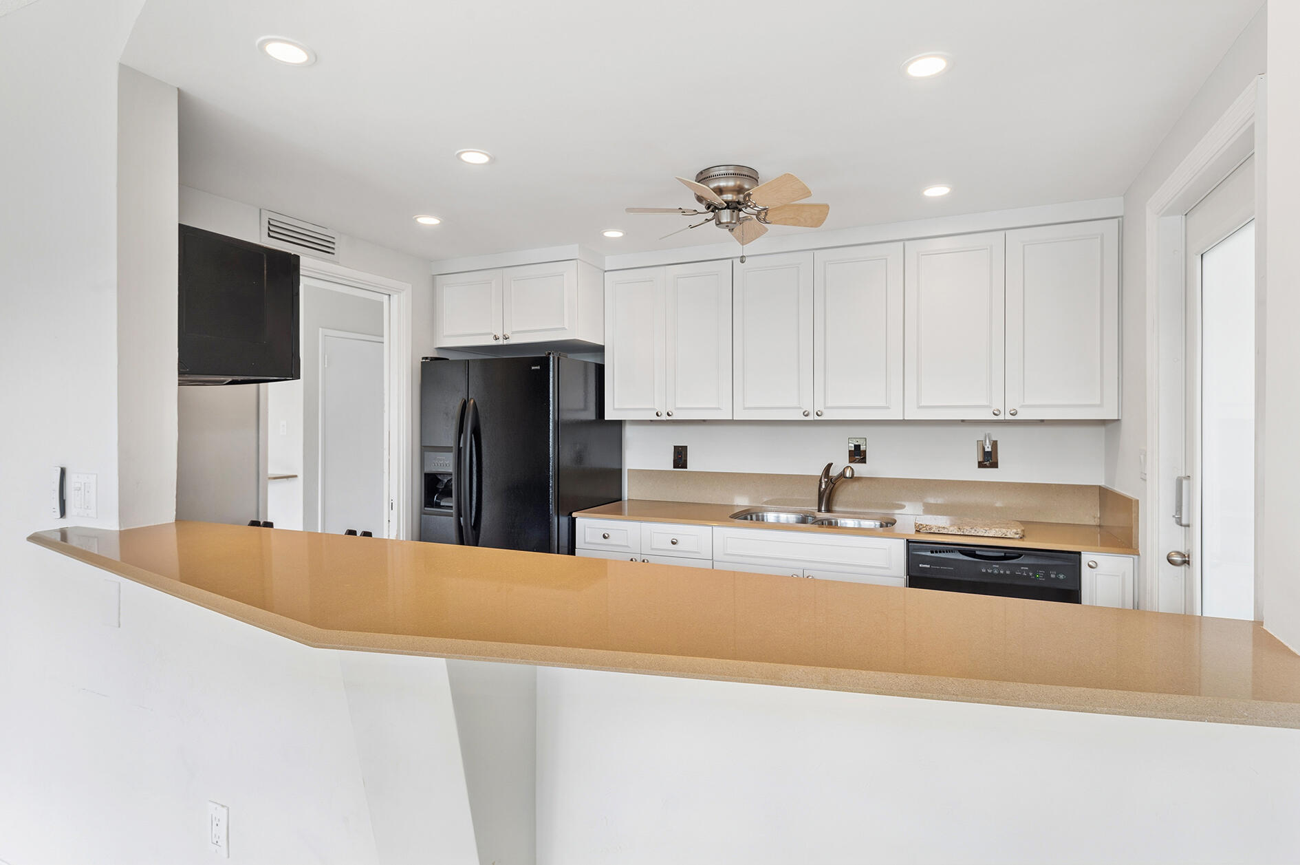 180 Isle Of Venice Drive 119