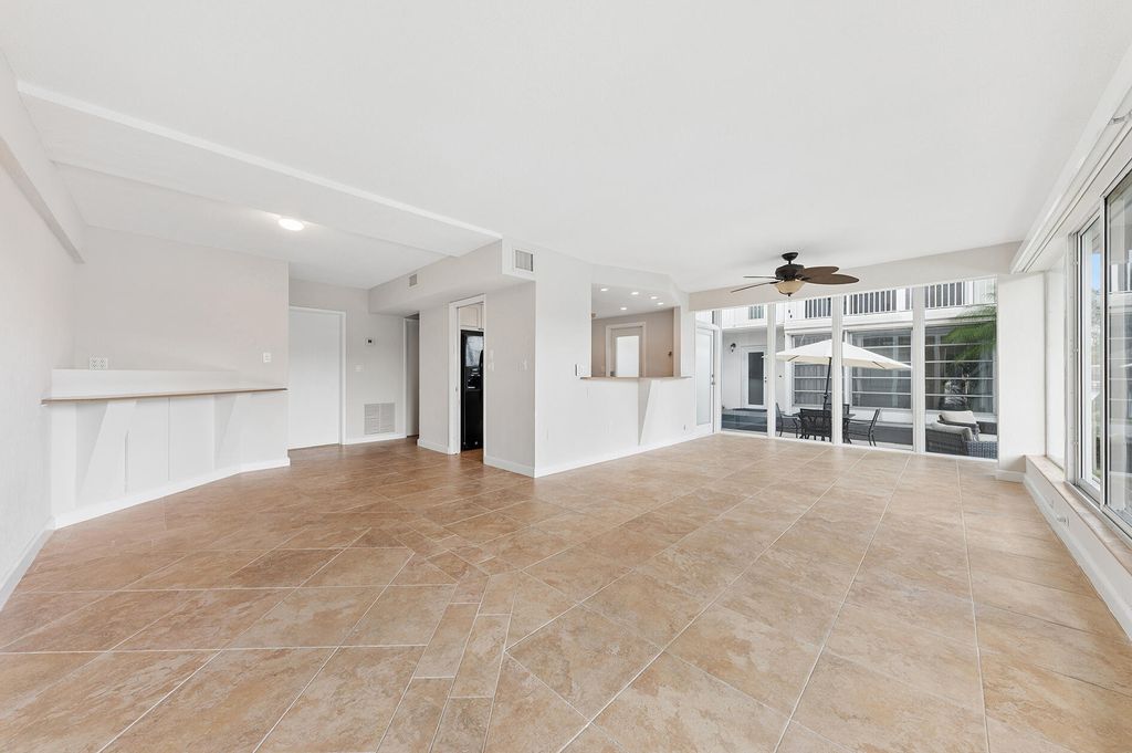 Photo of 180 Isle Of Venice Drive #119, Fort Lauderdale, FL 33301 (MLS # B26010440)