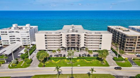 A home in South Palm Beach