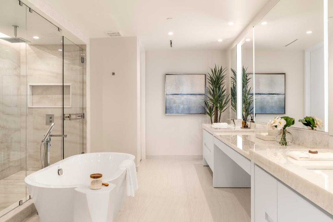 ALINA 220 BOCA RATON CONDO - Residential