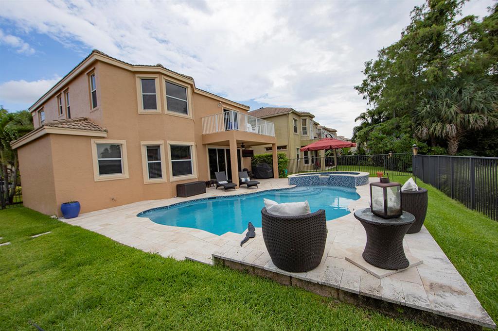 MADISON GREEN 1 - Residential