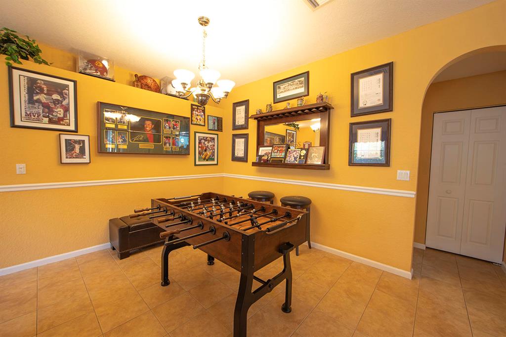 MADISON GREEN 1 - Residential