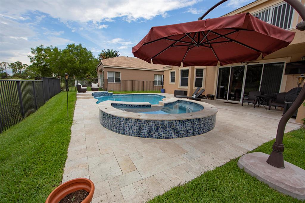 MADISON GREEN 1 - Residential