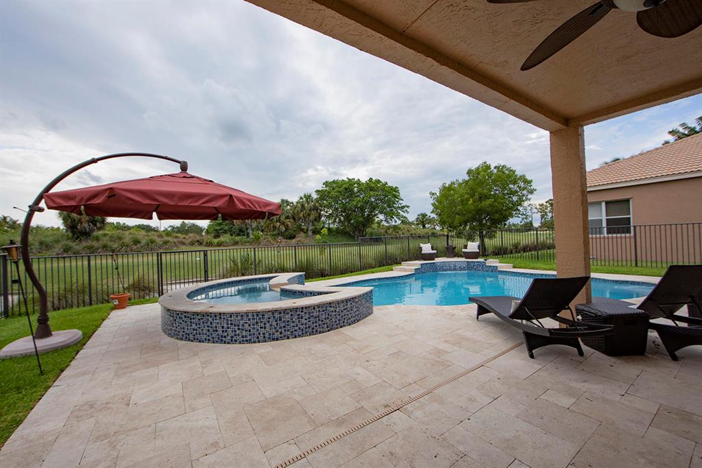 MADISON GREEN 1 - Residential