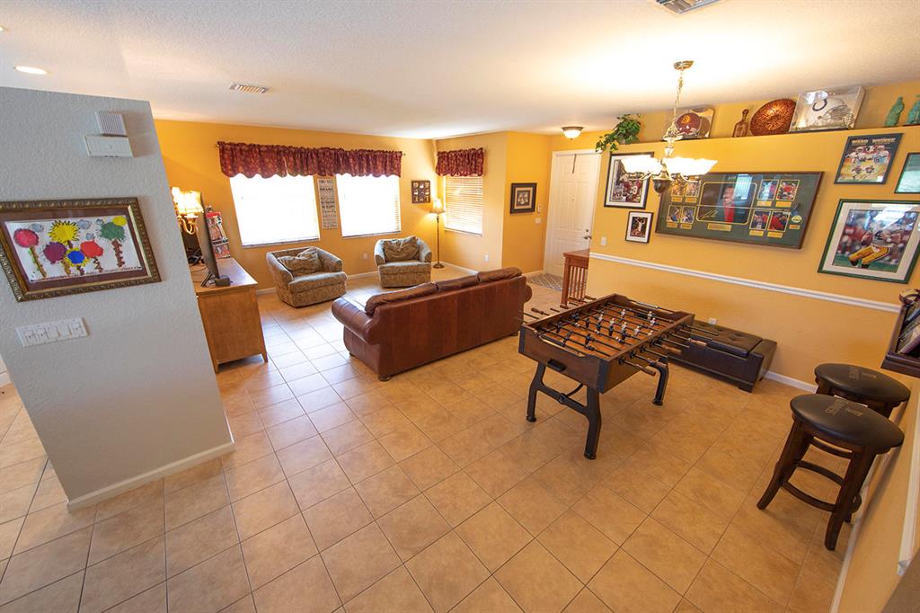 MADISON GREEN 1 - Residential