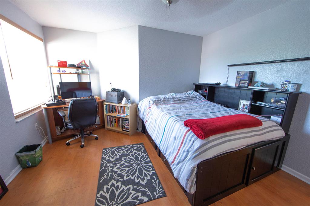 MADISON GREEN 1 - Residential