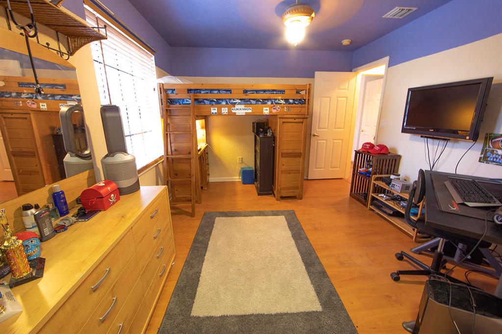 MADISON GREEN 1 - Residential