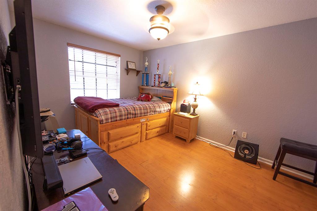 MADISON GREEN 1 - Residential