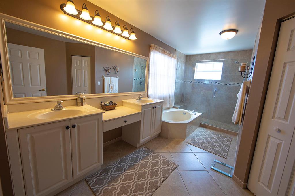 MADISON GREEN 1 - Residential