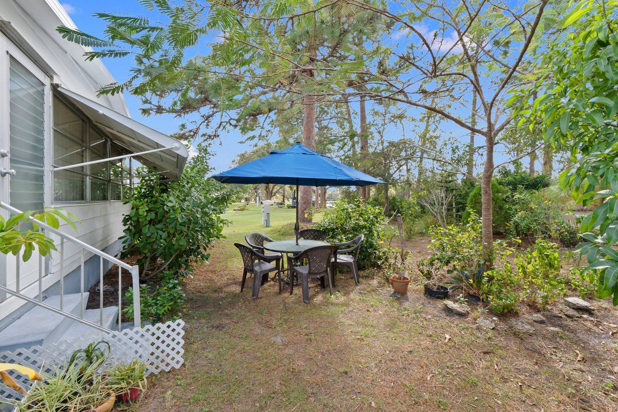 Spanish Lakes Riverfront - Residential