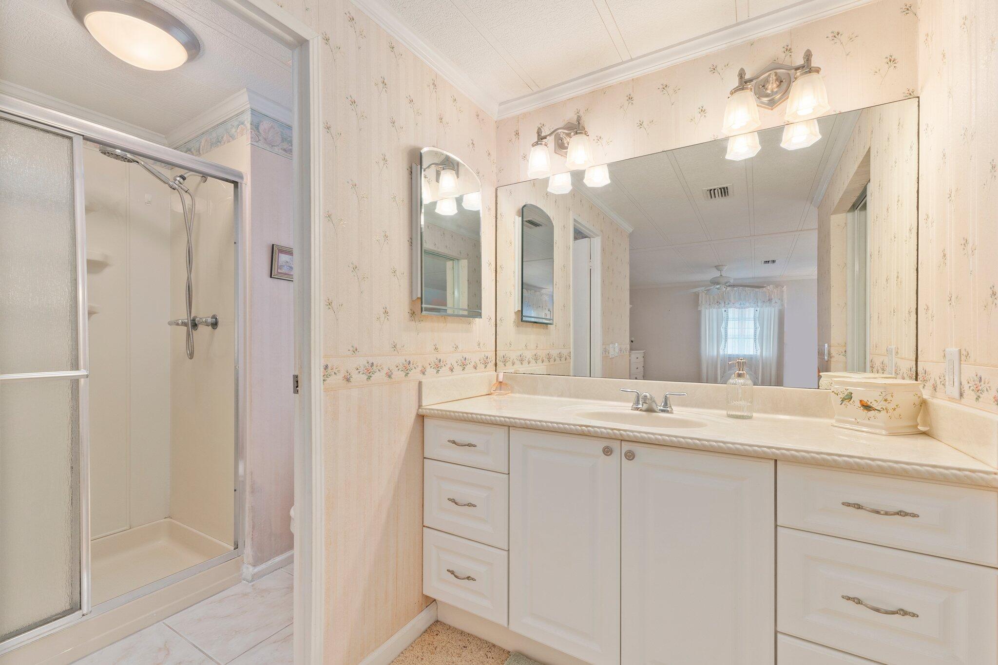 Spanish Lakes Riverfront - Residential