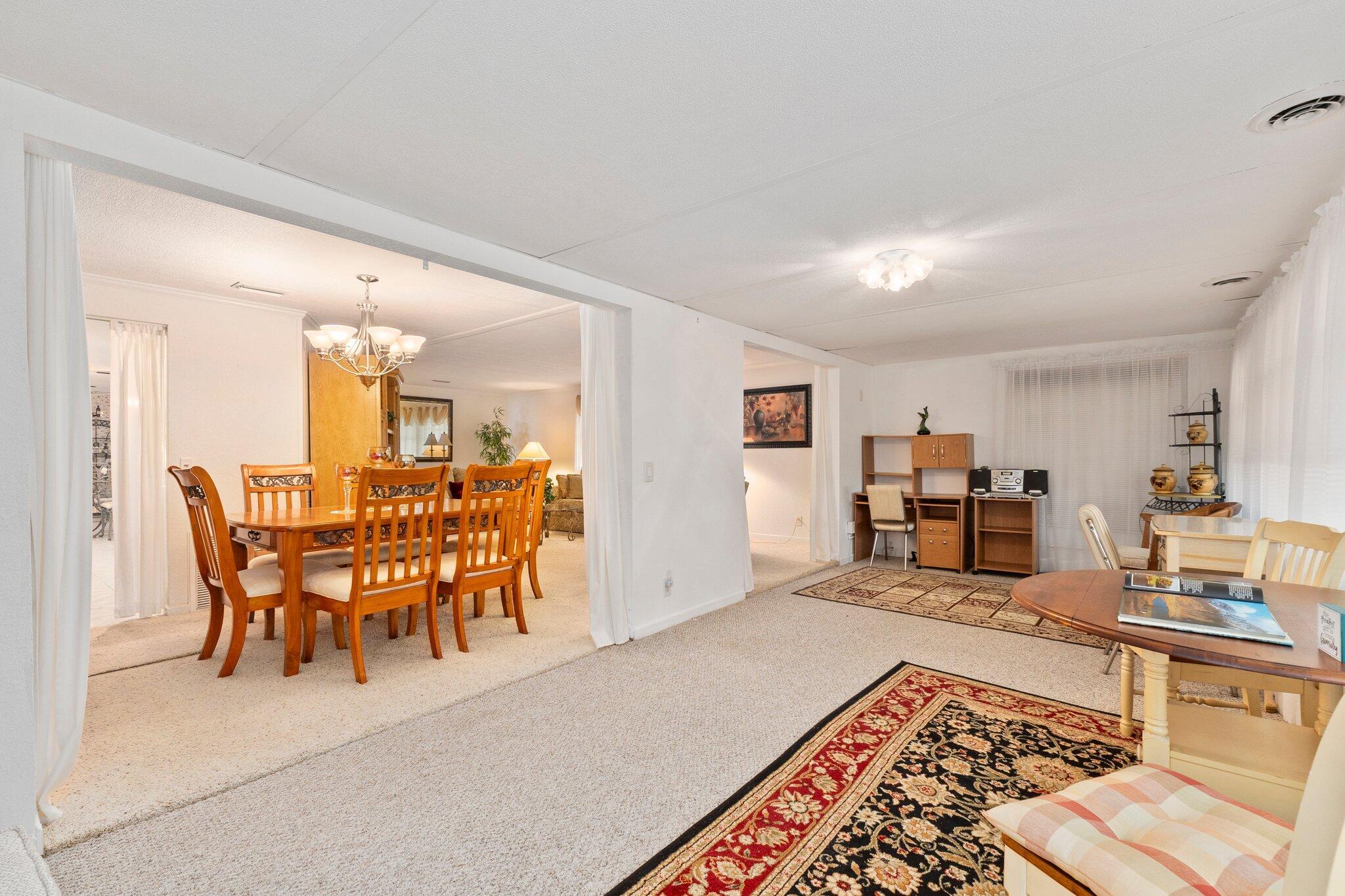 Spanish Lakes Riverfront - Residential