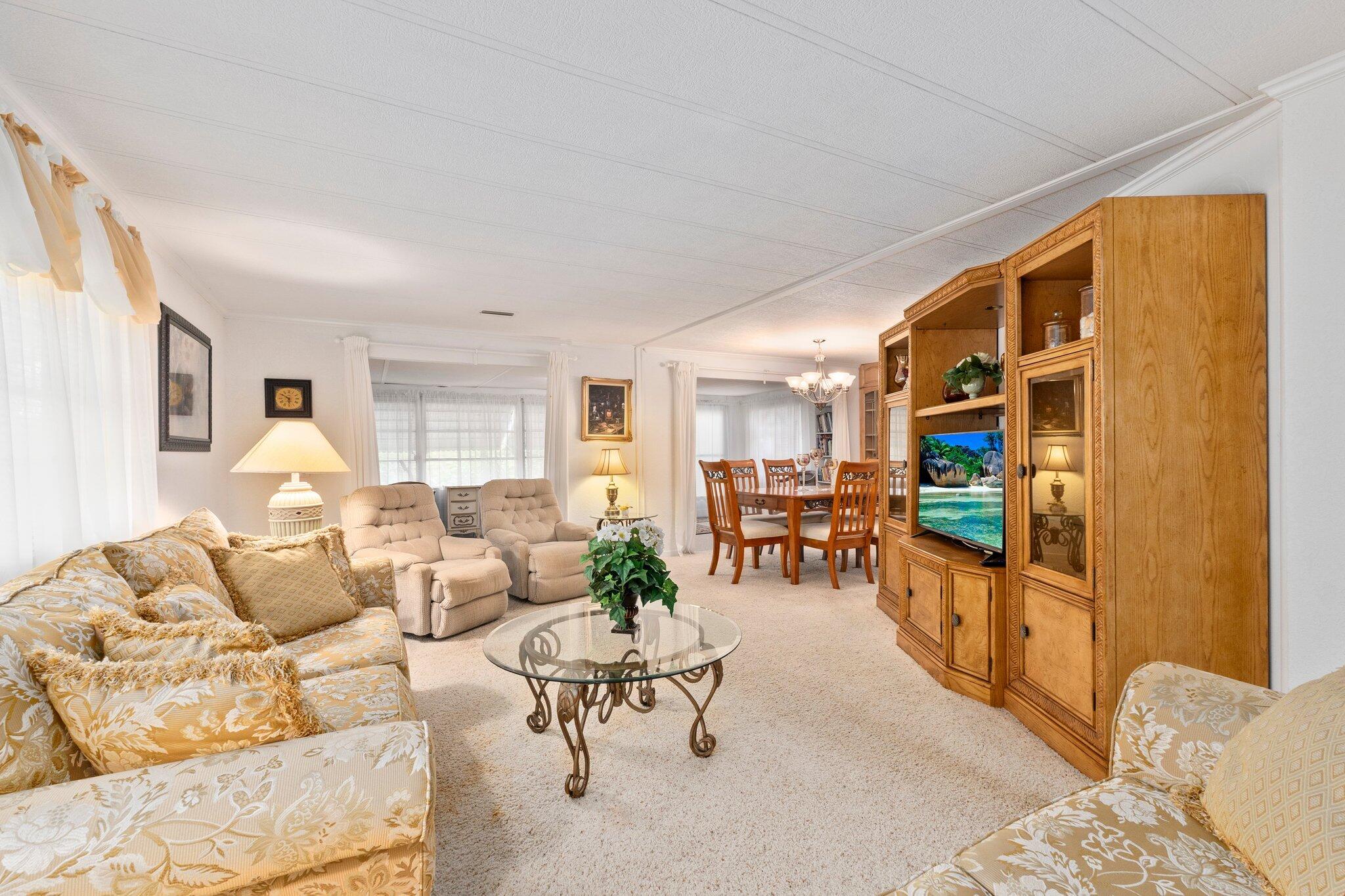 Spanish Lakes Riverfront - Residential