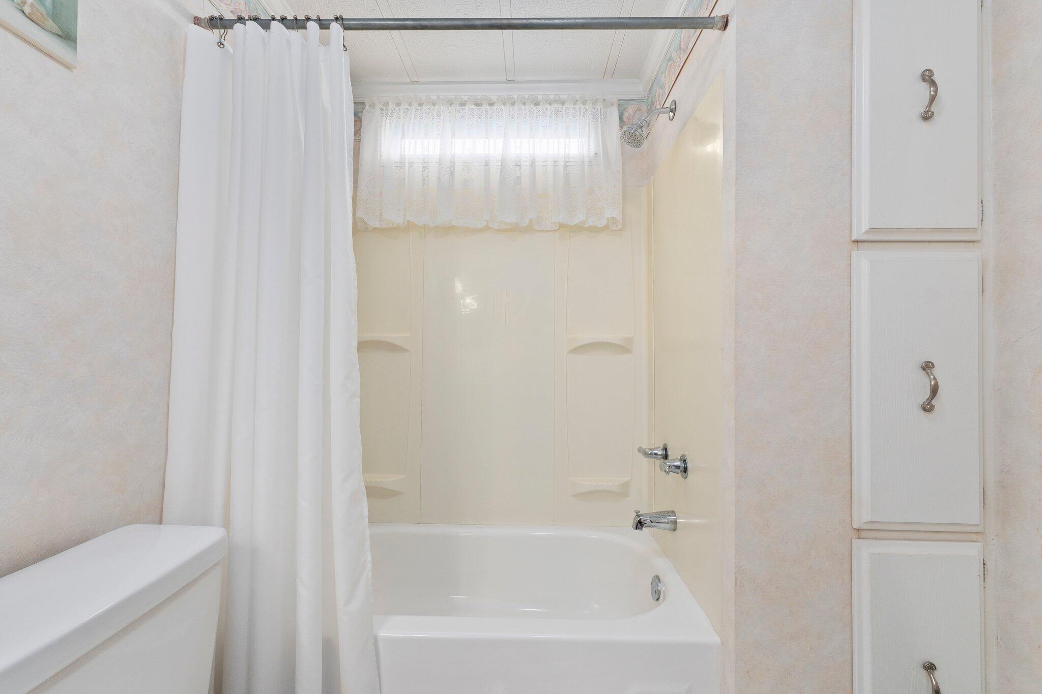 Spanish Lakes Riverfront - Residential