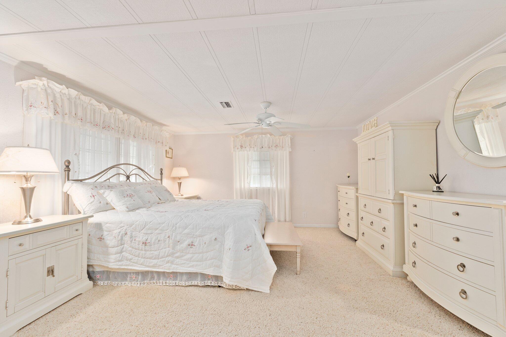 Spanish Lakes Riverfront - Residential