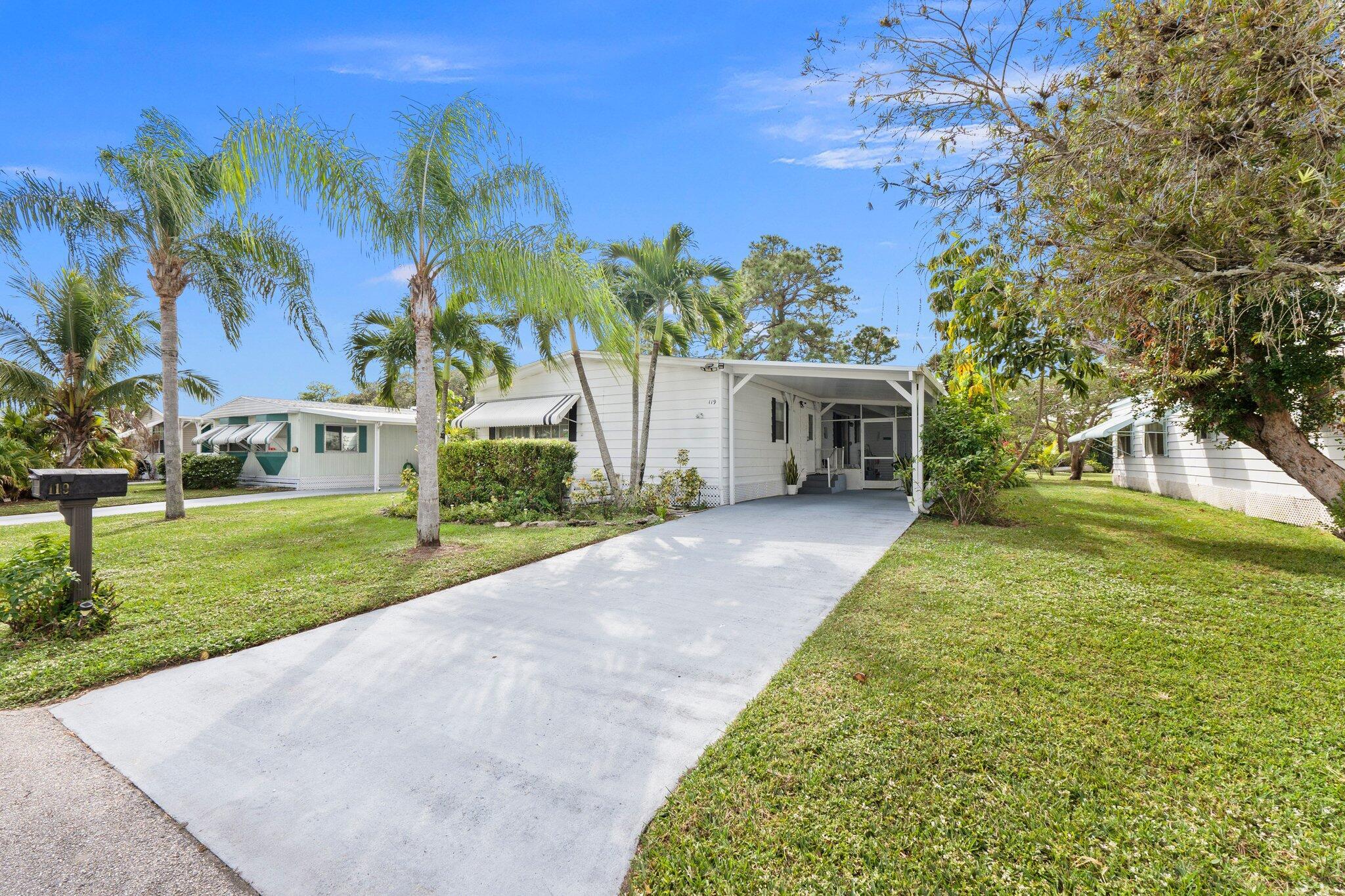 Spanish Lakes Riverfront - Residential