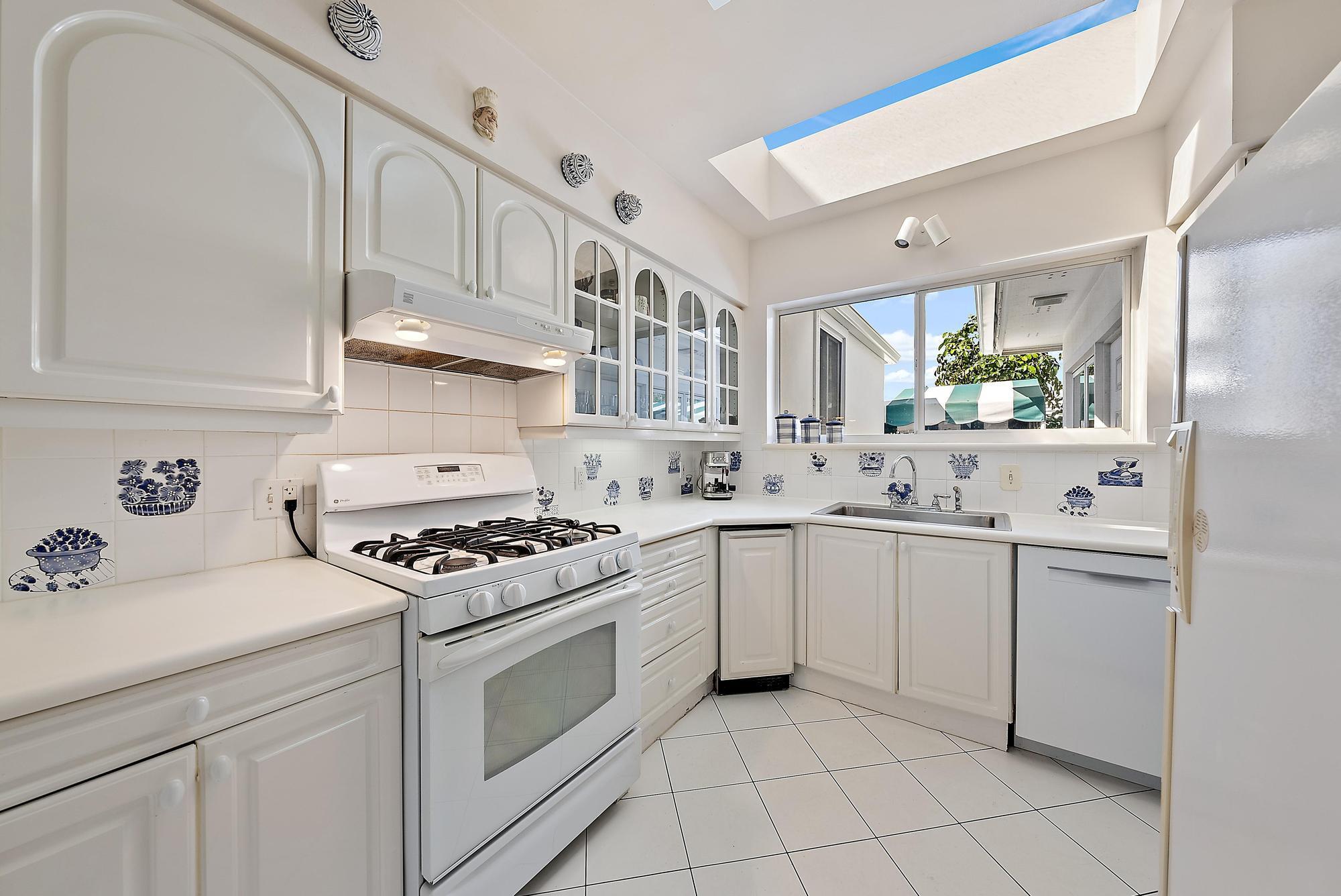 MANANA ESTATES 3 - Residential