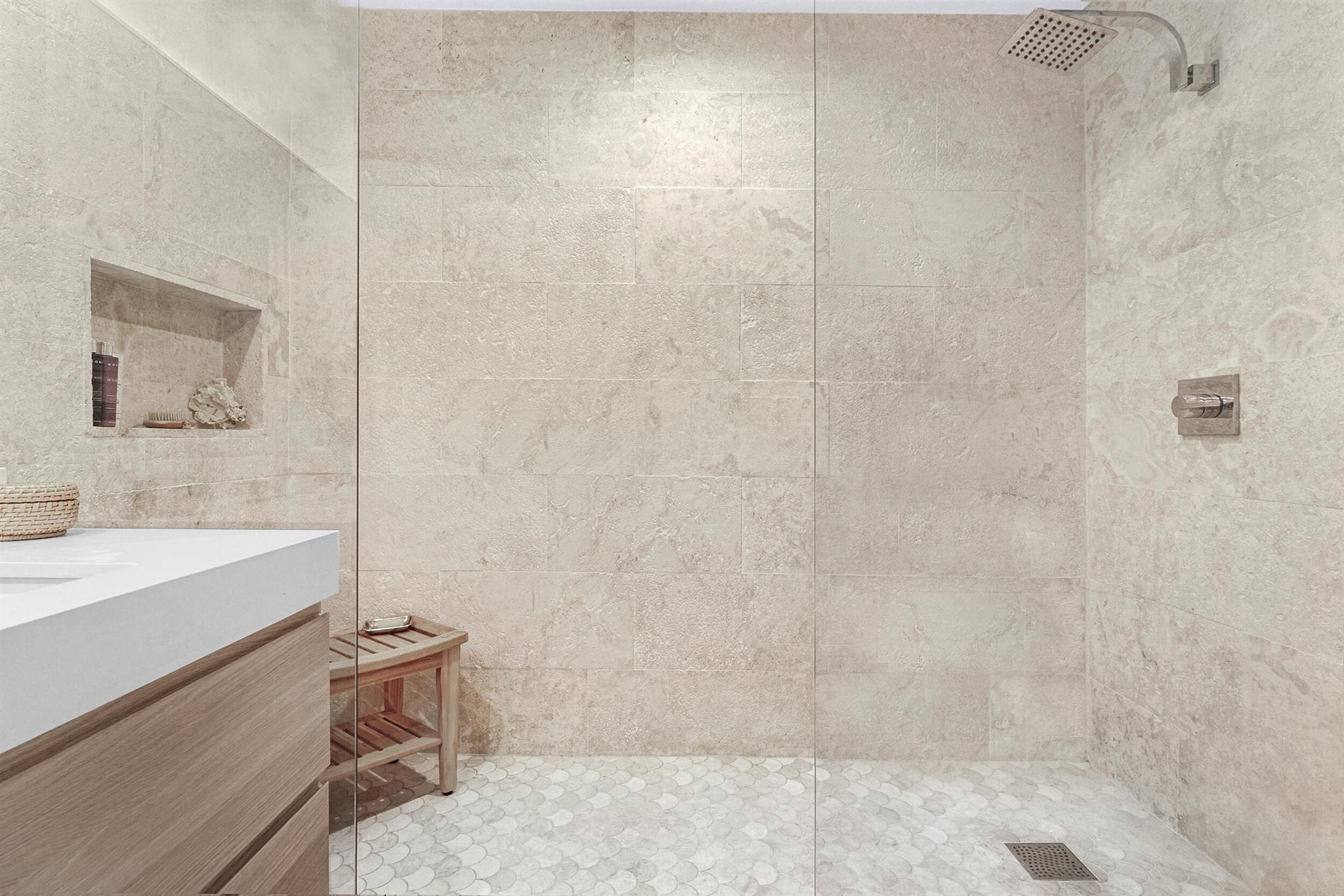 TOWNHOMES OF LIGHTHOUSE P - Residential