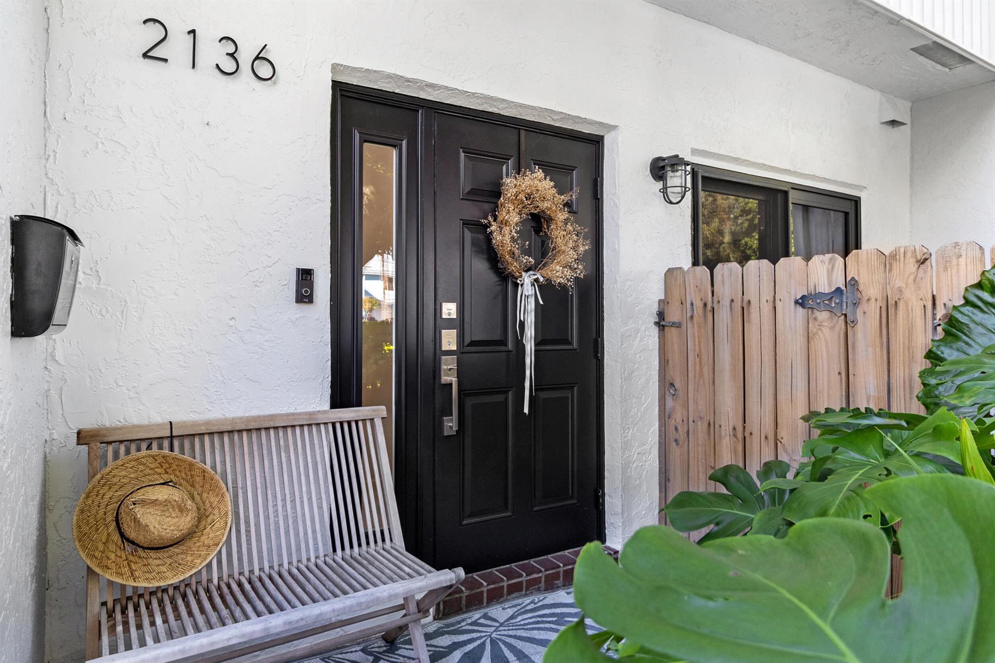 2136 NE 44th Street 4