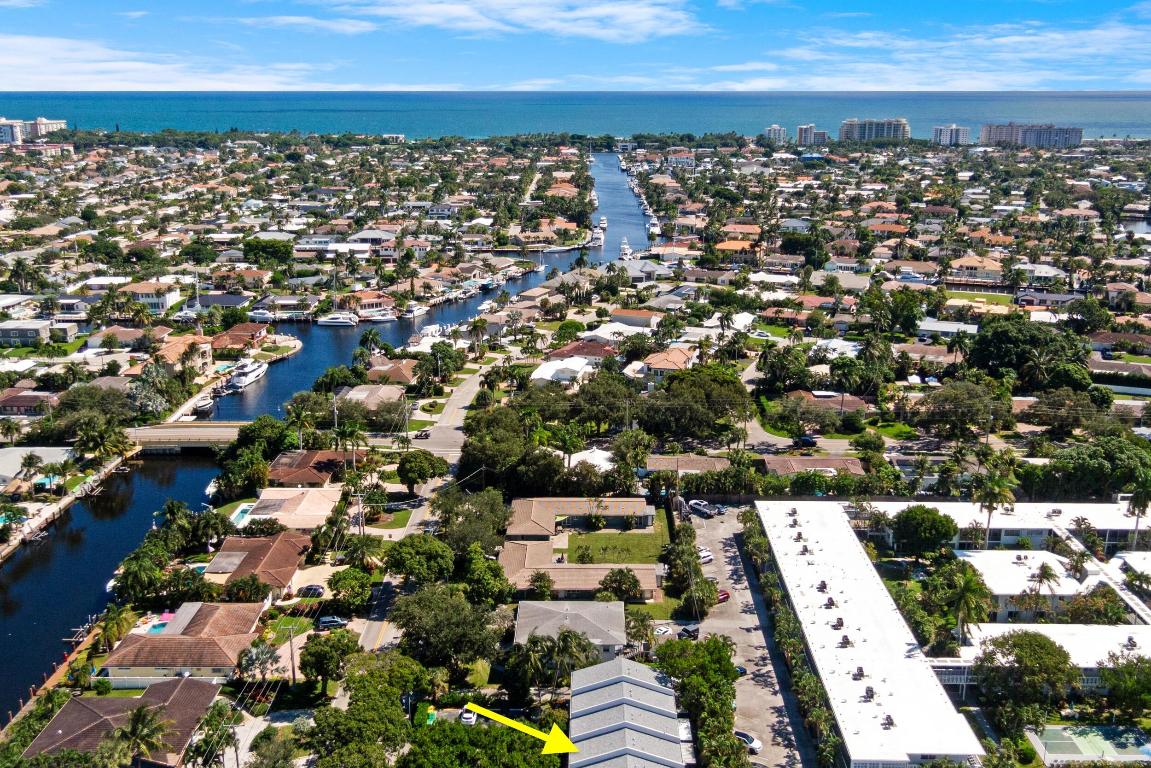 TOWNHOMES OF LIGHTHOUSE POINT - Residential