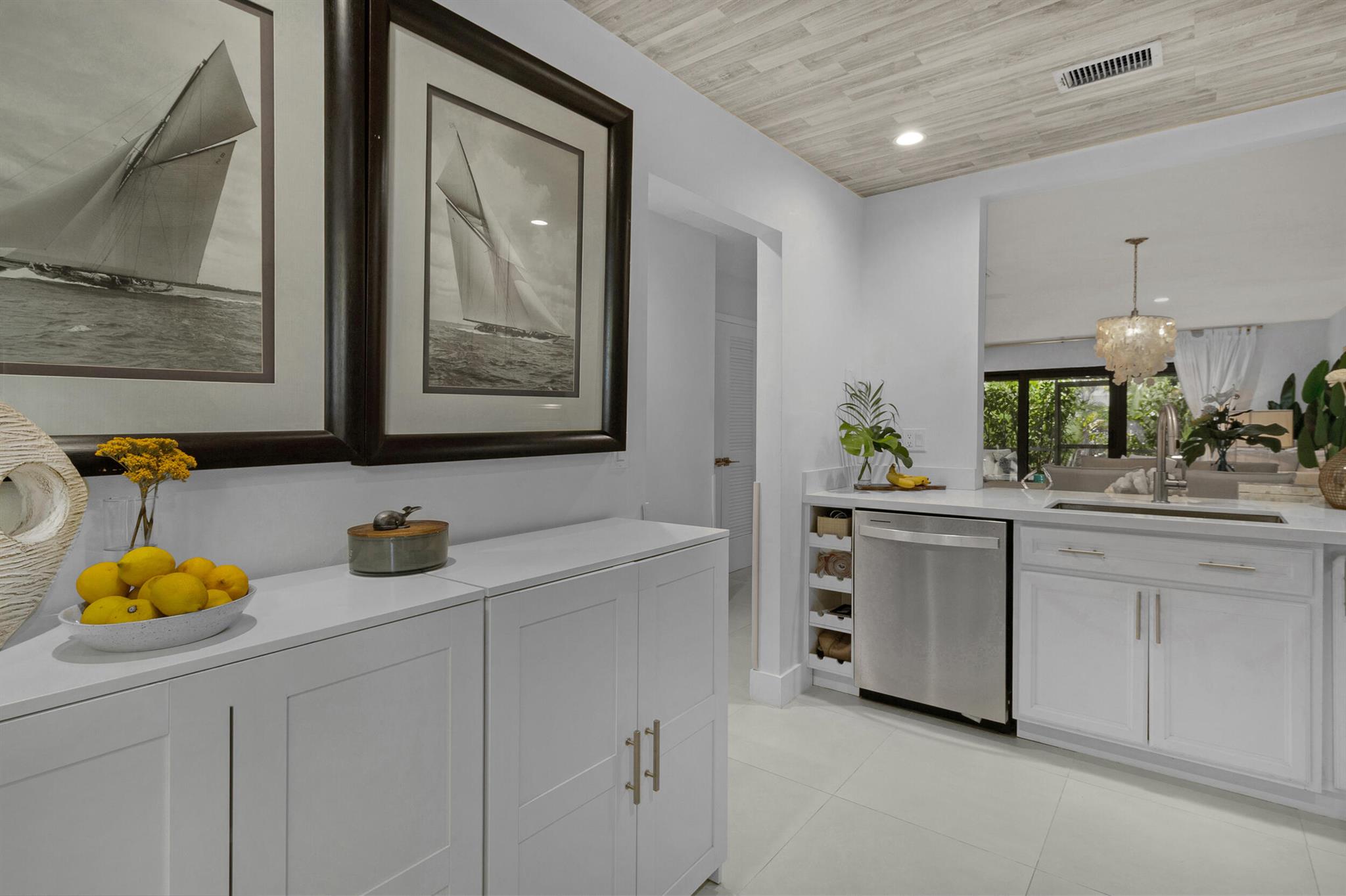 TOWNHOMES OF LIGHTHOUSE P - Residential