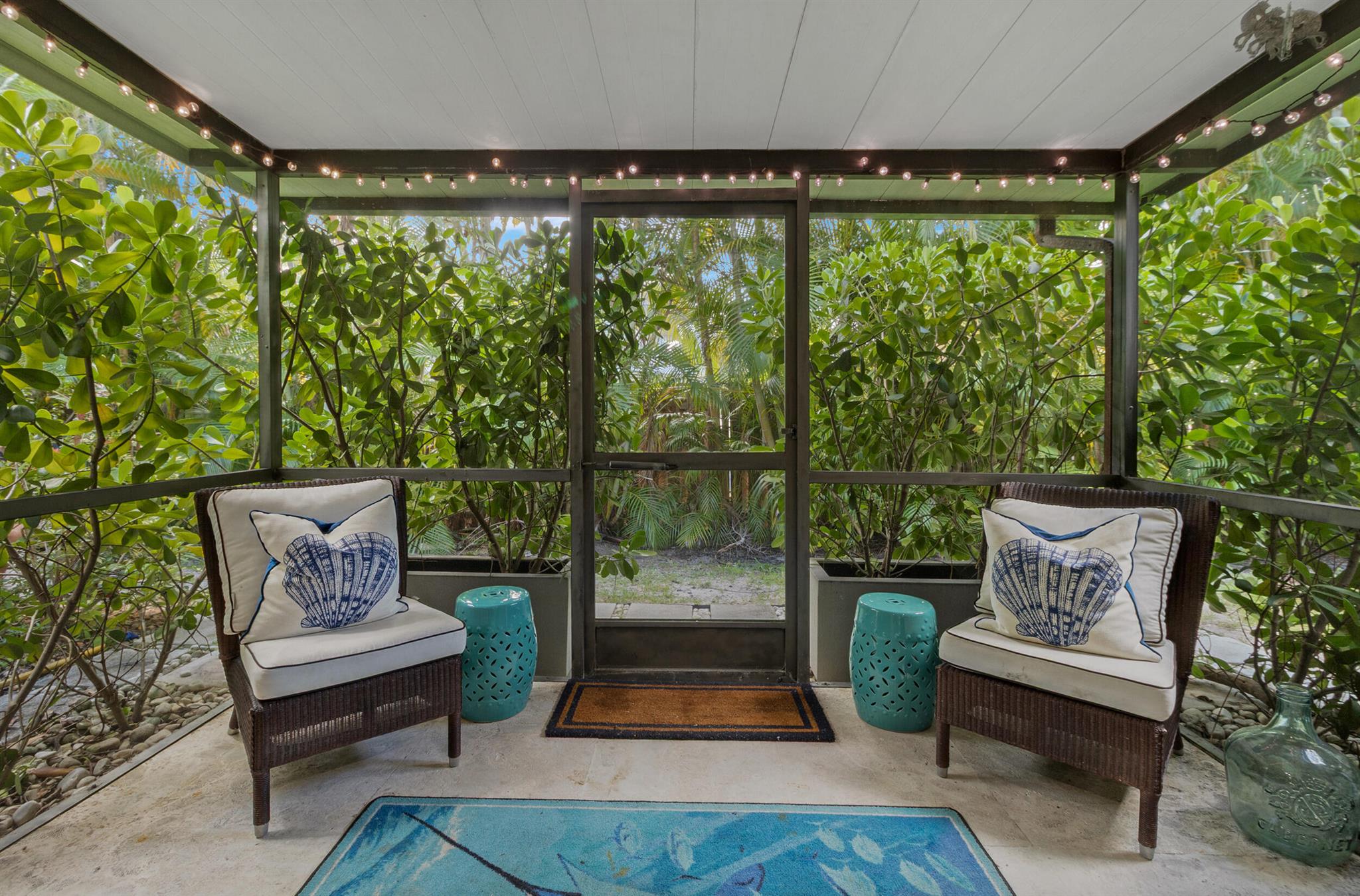 TOWNHOMES OF LIGHTHOUSE P - Residential