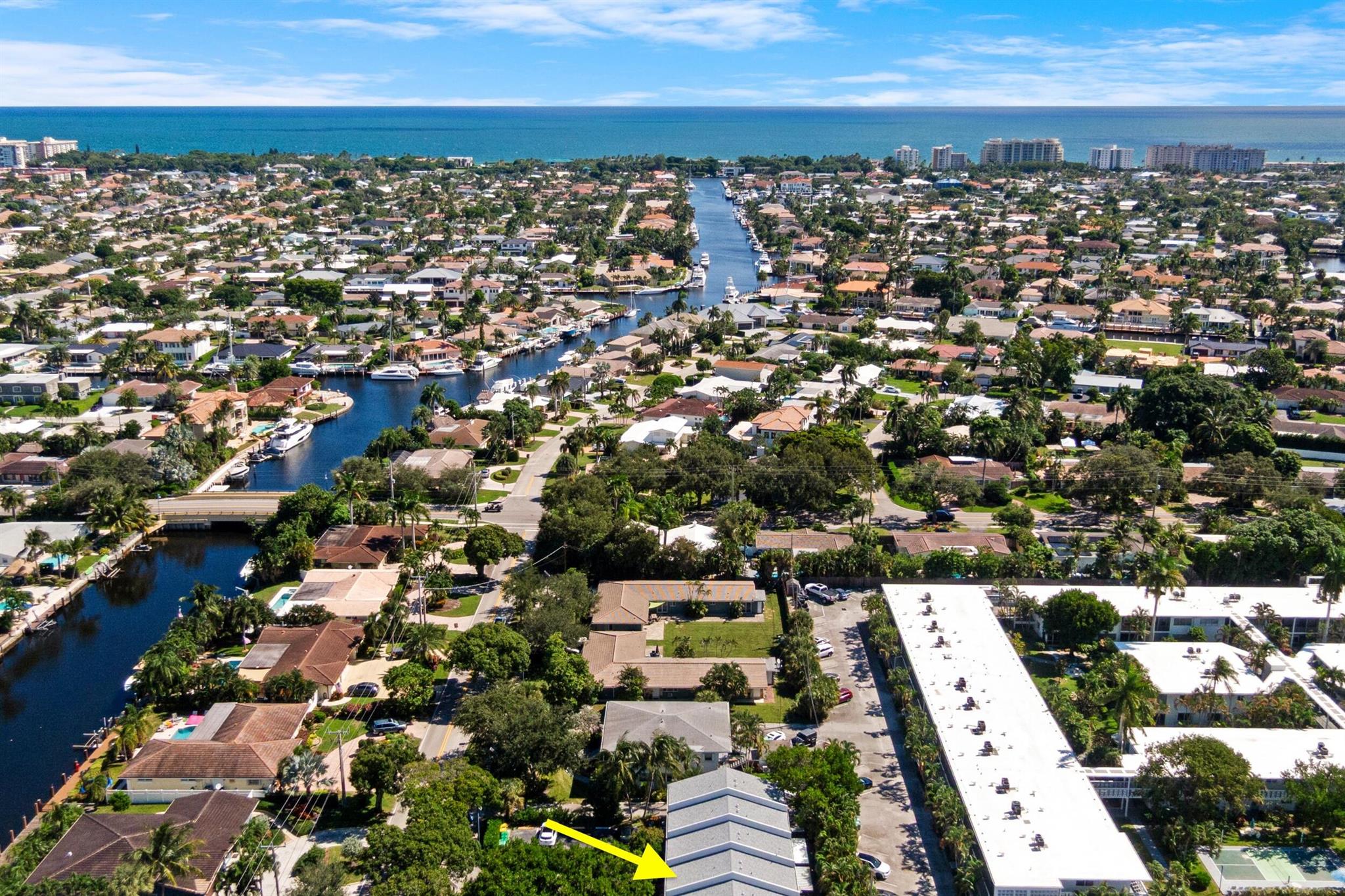 TOWNHOMES OF LIGHTHOUSE P - Residential