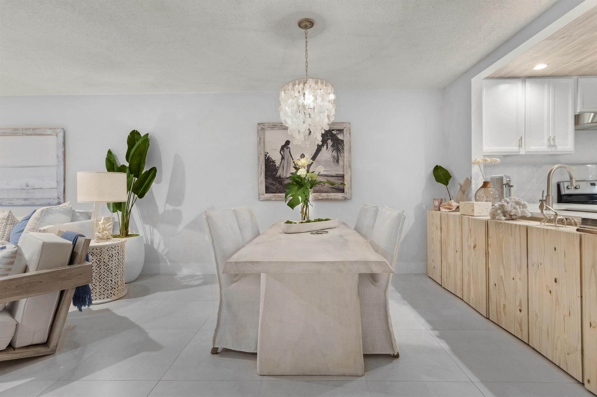 TOWNHOMES OF LIGHTHOUSE P - Residential