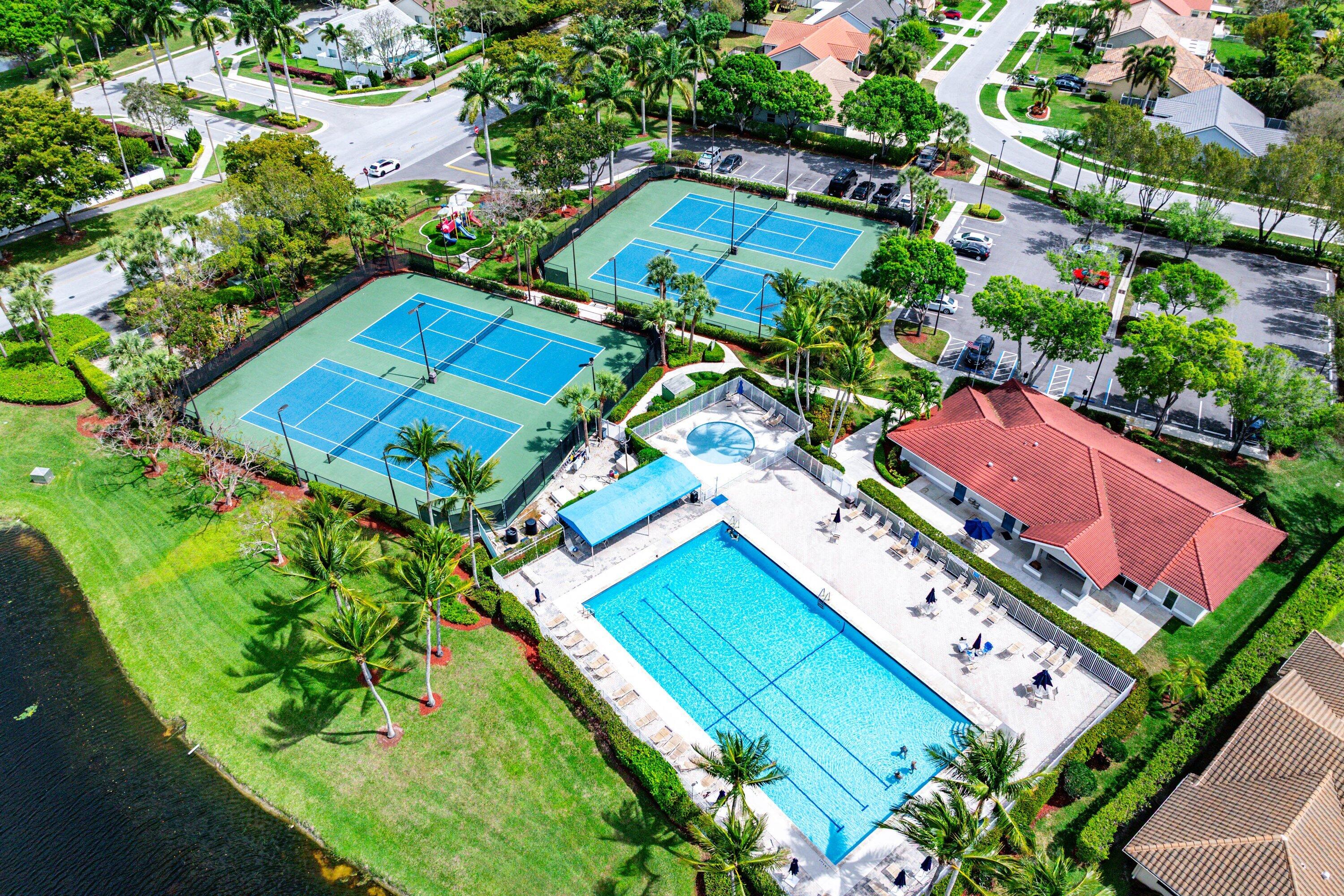 WINSTON TRAILS PAR 5 - Residential