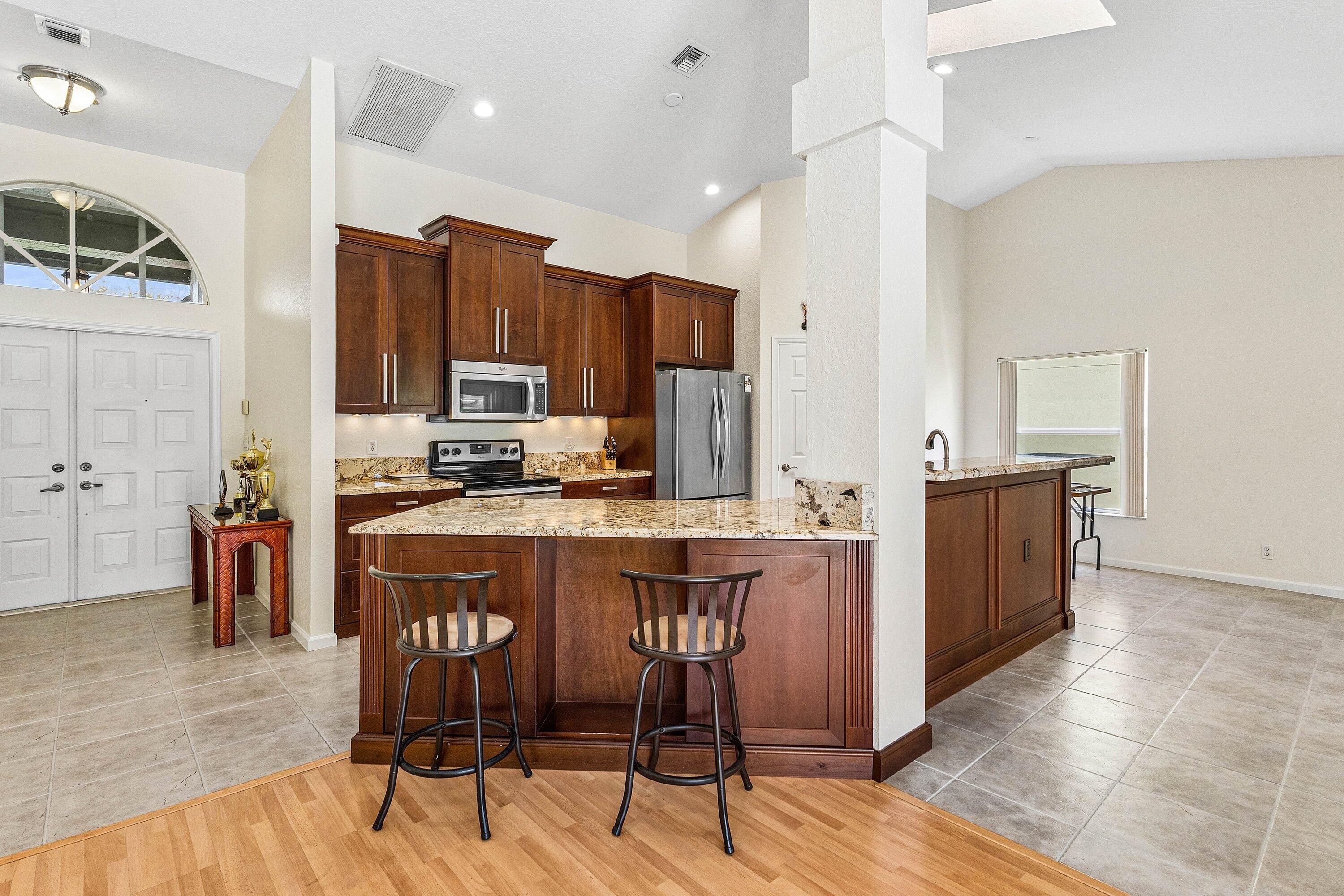 WINSTON TRAILS PAR 5 - Residential