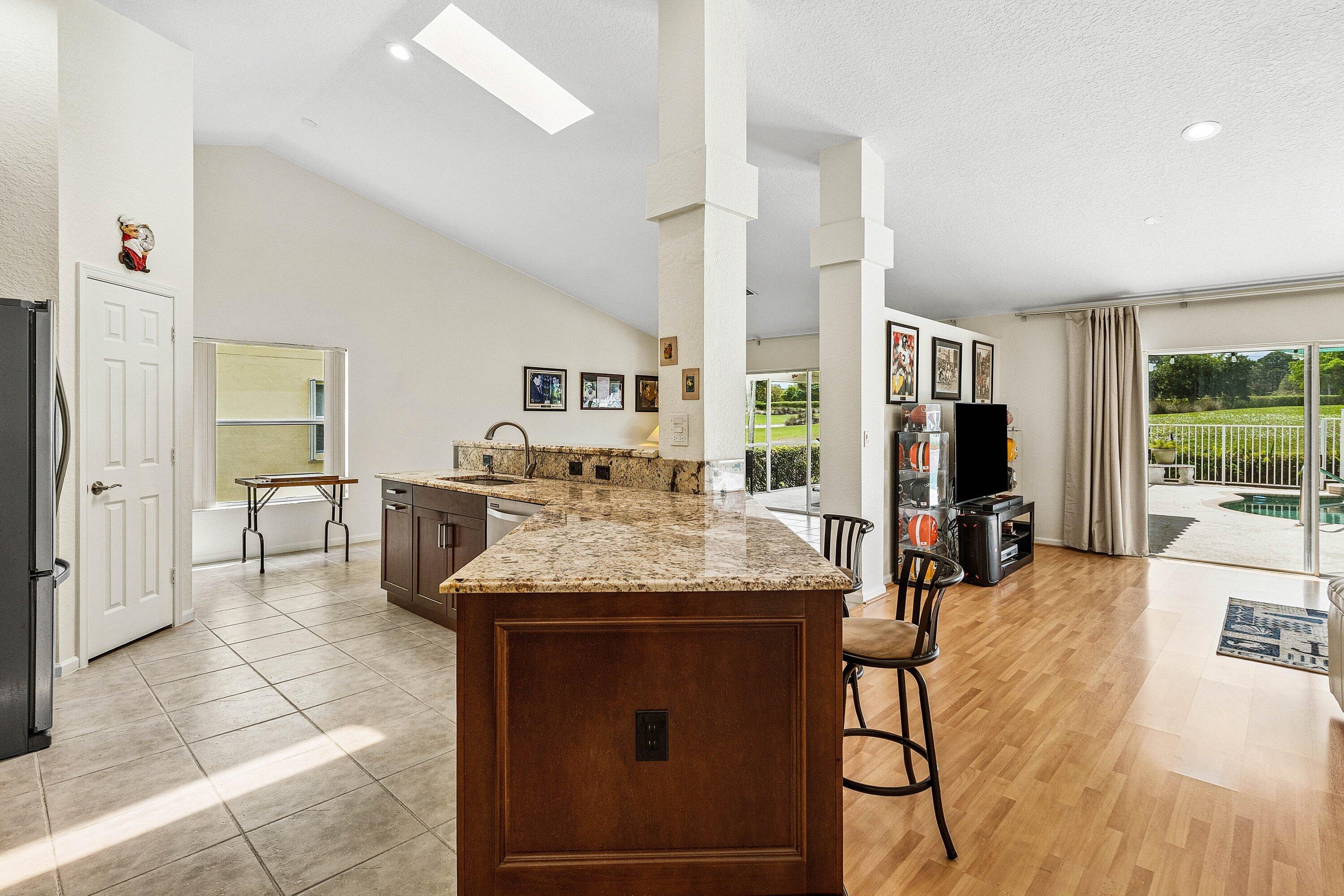 WINSTON TRAILS PAR 5 - Residential