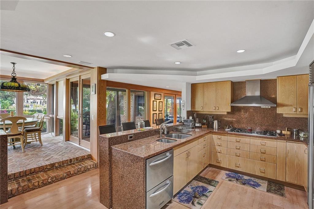 Rio Vista C J Hectors Res - Residential