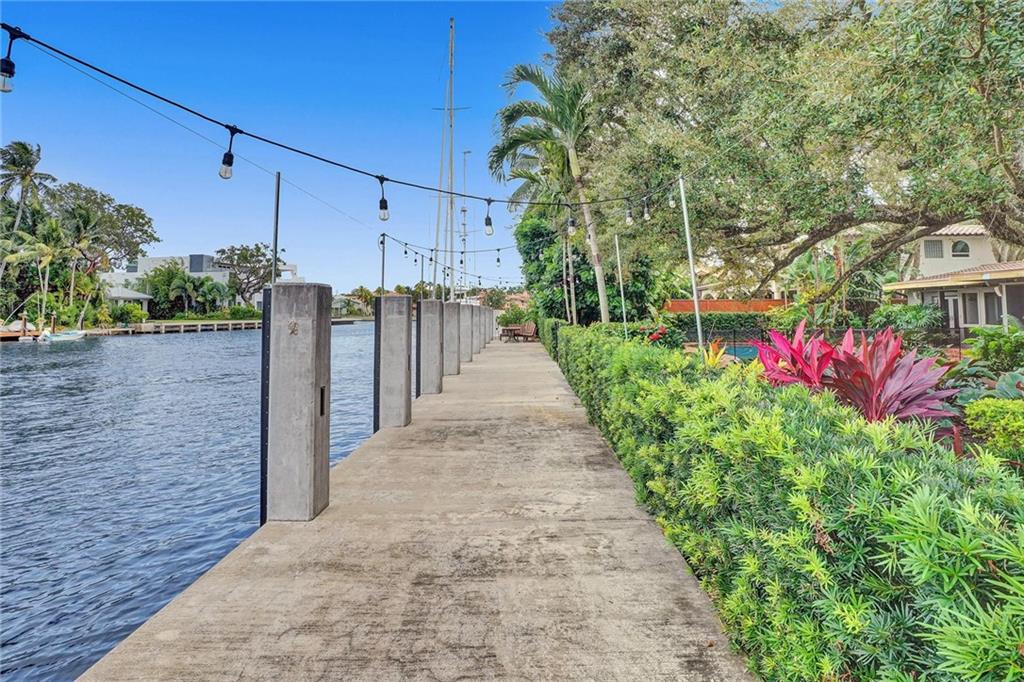 Rio Vista C J Hectors Res - Residential