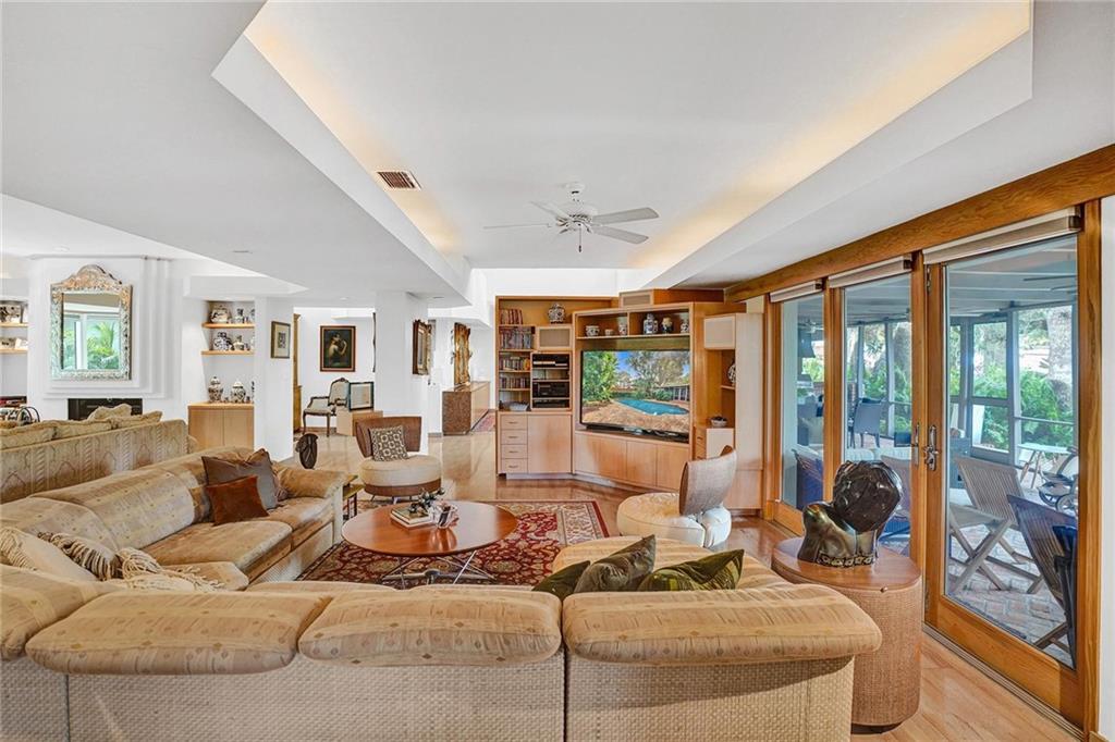 Rio Vista C J Hectors Res - Residential